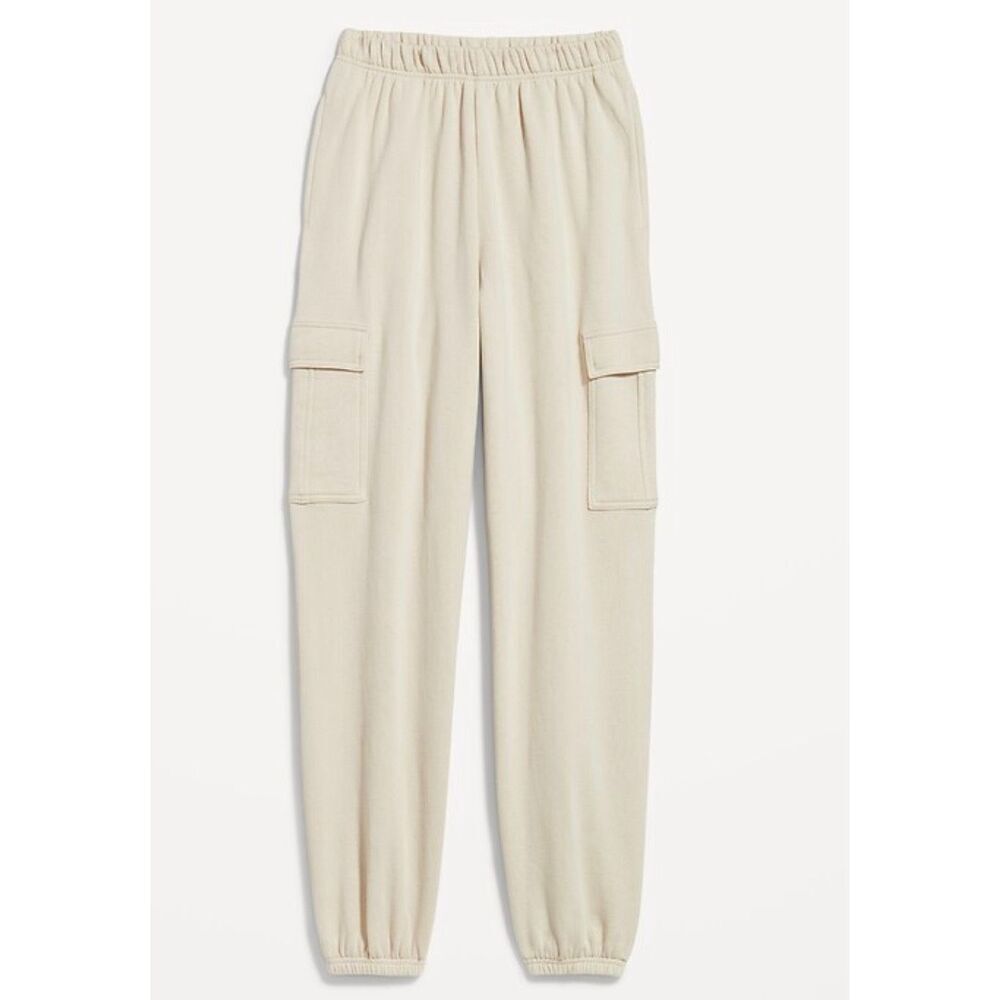 Abercrombieβ& Fitch Cargo Sweatpants | Medium in Cream